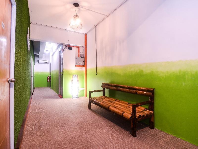 Oyo 1119 Memoire Express Hotel Kuching Exterior photo