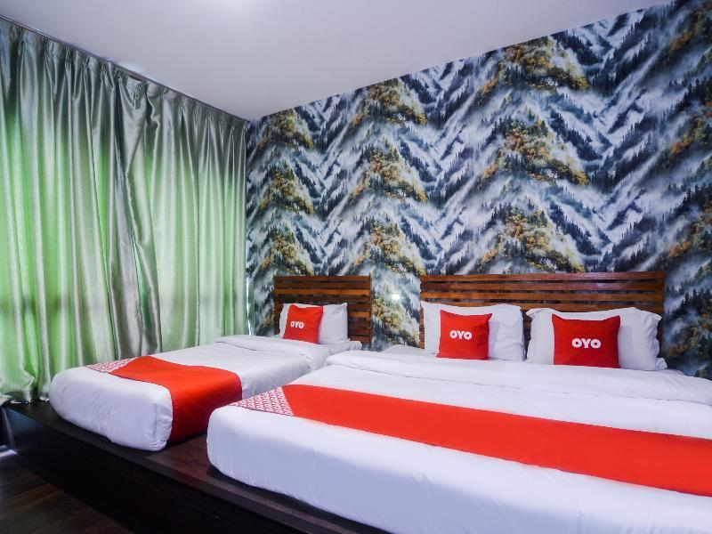 Oyo 1119 Memoire Express Hotel Kuching Exterior photo